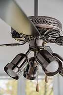 Old Town Studio Wrocław by Renters