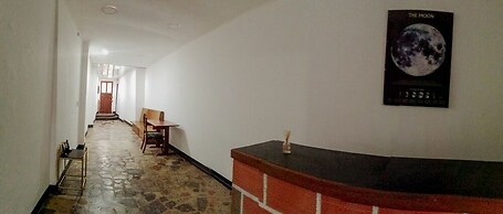 ApartaEstudios - Plaza de Toros