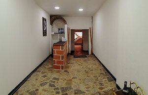 ApartaEstudios - Plaza de Toros