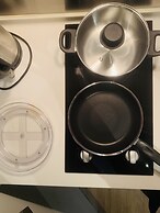 Ceylonz Suites by Roomy