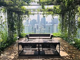 Ceylonz Suites by Roomy