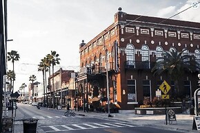 Fresh Home near Ybor city