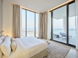 Arabella Beach Hotel Kuwait, Vignette Collection, an IHG Hotel