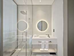 Arabella Beach Hotel Kuwait, Vignette Collection by IHG