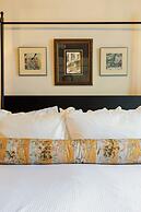 Hotel Cleo, Knoxville Downtown, a Tribute Portfolio Hotel