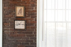 Hotel Cleo, Knoxville Downtown, a Tribute Portfolio Hotel