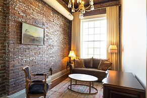 Hotel Cleo, Knoxville Downtown, a Tribute Portfolio Hotel