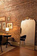 Hotel Cleo, Knoxville Downtown, a Tribute Portfolio Hotel