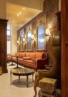 Hotel Cleo, Knoxville Downtown, a Tribute Portfolio Hotel