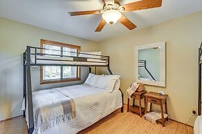 Furnished Deck + Forest Views: Pine Retreat!