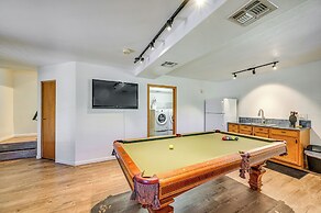 Furnished Deck + Forest Views: Pine Retreat!