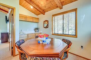 Furnished Deck + Forest Views: Pine Retreat!