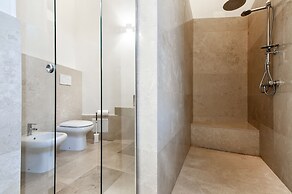 Vittoria Luxury House