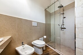 Vittoria Luxury House