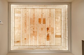 Vittoria Luxury House