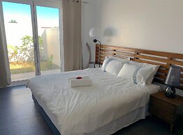 Lake Side Deluxe Villa