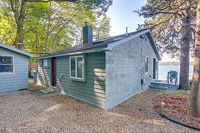 Quiet Plymouth Cottage on Great South Pond!