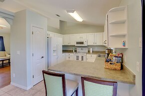 Sunny Ocala Home w/ Private Pool & Hot Tub!