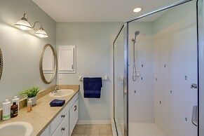 Sunny Ocala Home w/ Private Pool & Hot Tub!