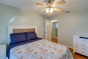 Sunny Ocala Home w/ Private Pool & Hot Tub!