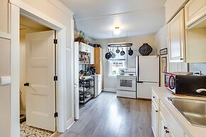 Charming Ellensburg Cottage w/ Private Outdoor Bar