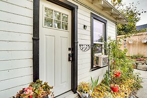 Charming Ellensburg Cottage w/ Private Outdoor Bar