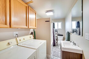 Charming Ellensburg Cottage w/ Private Outdoor Bar