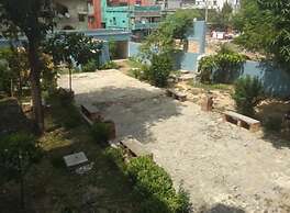 Goroomgo Kameshwar Bhawan Rajgir