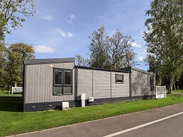 18 Woodlands Retreat