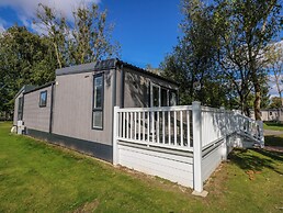 18 Woodlands Retreat