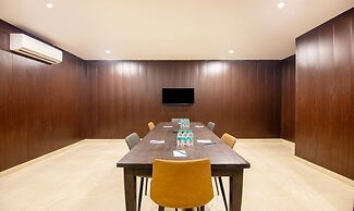 Treebo FlxHo Trio, Medanta Medicity Gurgaon