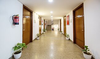 Treebo FlxHo Trio, Medanta Medicity Gurgaon