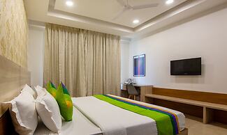 Treebo FlxHo Trio, Medanta Medicity Gurgaon