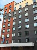 Holiday Inn Express And Suites Bronx NYC by IHG