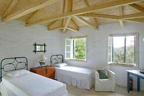 The Old House Guest House - Collection Villas