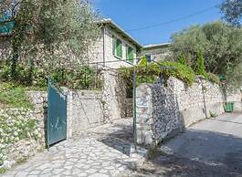 The Old House Guest House - Collection Villas