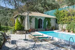 The Old House Guest House - Collection Villas