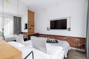 GO Apartments Studio Cracow by Renters