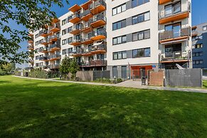 Symboliczna Apartment Warsaw by Renters