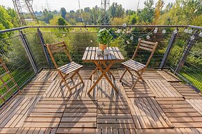 Symboliczna Apartment Warsaw by Renters