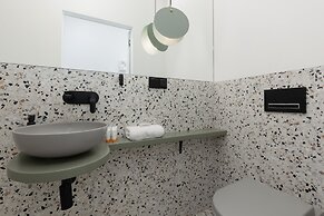 Comfy Studio Grójecka Warsaw by Renters