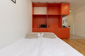 Comfy Studio Grójecka Warsaw by Renters