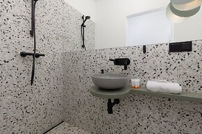 Comfy Studio Grójecka Warsaw by Renters