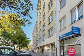 Comfy Studio Grójecka Warsaw by Renters