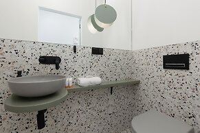 Comfy Studio Grójecka Warsaw by Renters