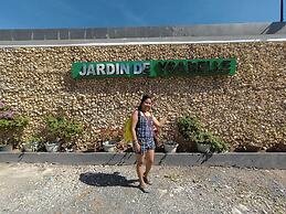 Jardin De Ysabelle and Hobbiton Cafe