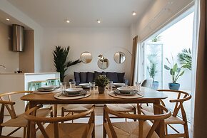 Eva Recommends Castellar Pool & Terrace