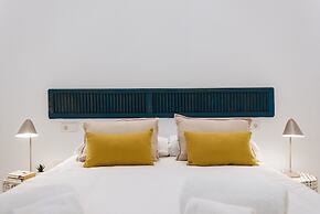 Eva Recommends Castellar Pool & Terrace