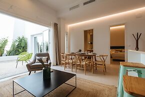 Eva Recommends Castellar Pool & Terrace