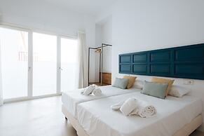 Eva Recommends Castellar Pool & Terrace